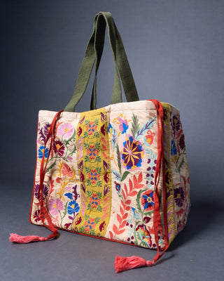 Abbey Floral Embroidered Carry-All Tote Bag - YaYa & Co.
