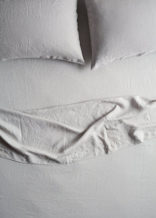 Sofie Organic Belgian Flax Linen Bedding Set with Ties - YaYa & Co.