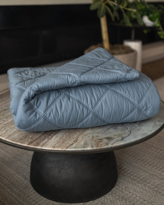 Diamond-Stitched Organic Cotton Percale Quilt Blanket
