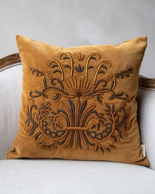 Amber Organic Cotton Velvet Throw Pillow