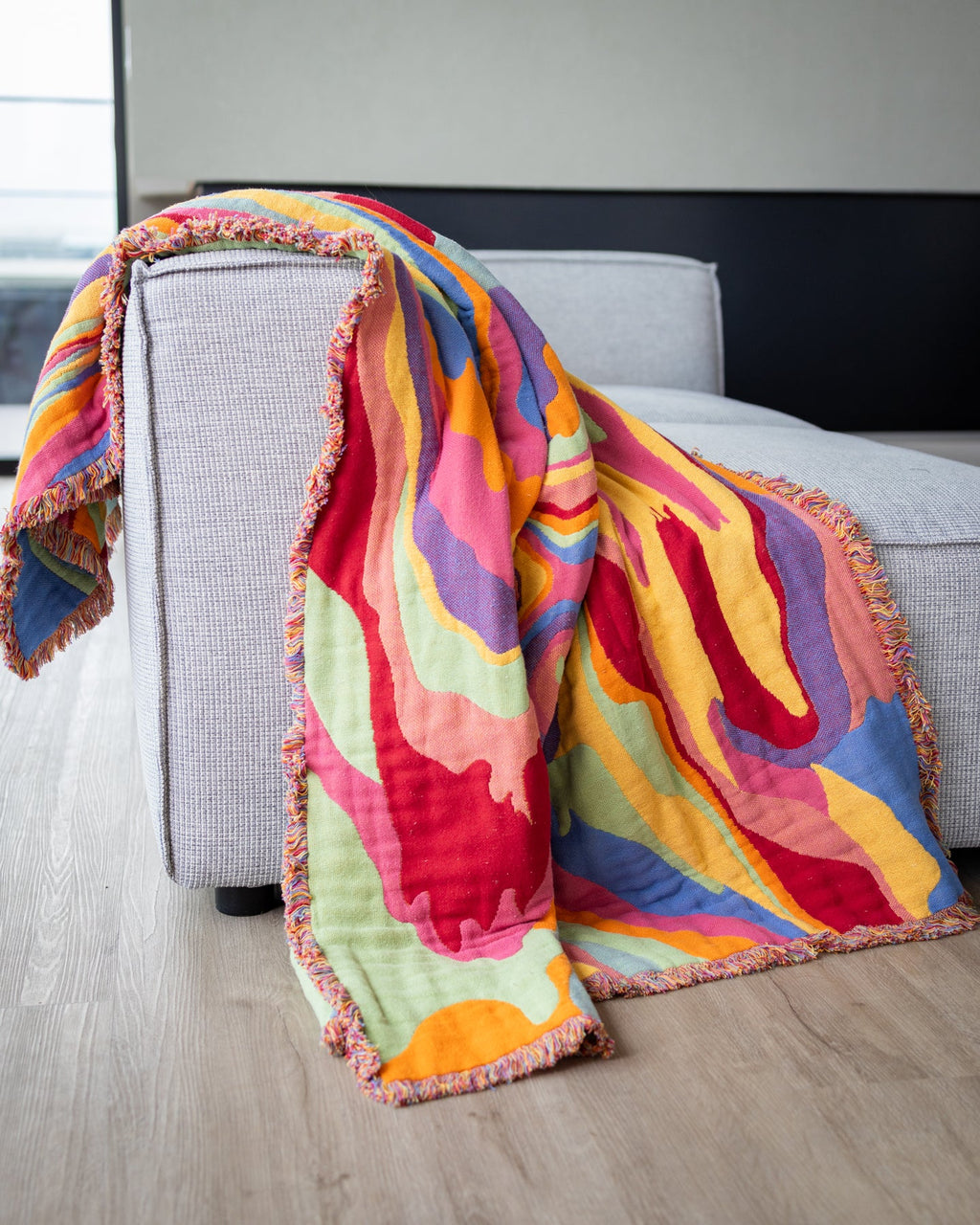 Bellows Abstract Organic Cotton Tapestry Throw Blanket