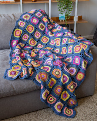 Jacie Organic Cotton Granny Square Crochet Throw - YaYa & Co.