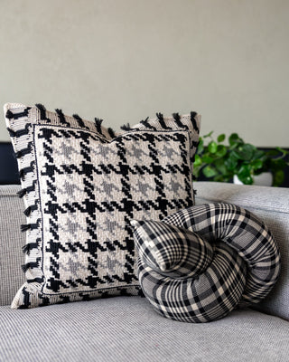 Quillow Handmade Organic Cotton Knot Pillow