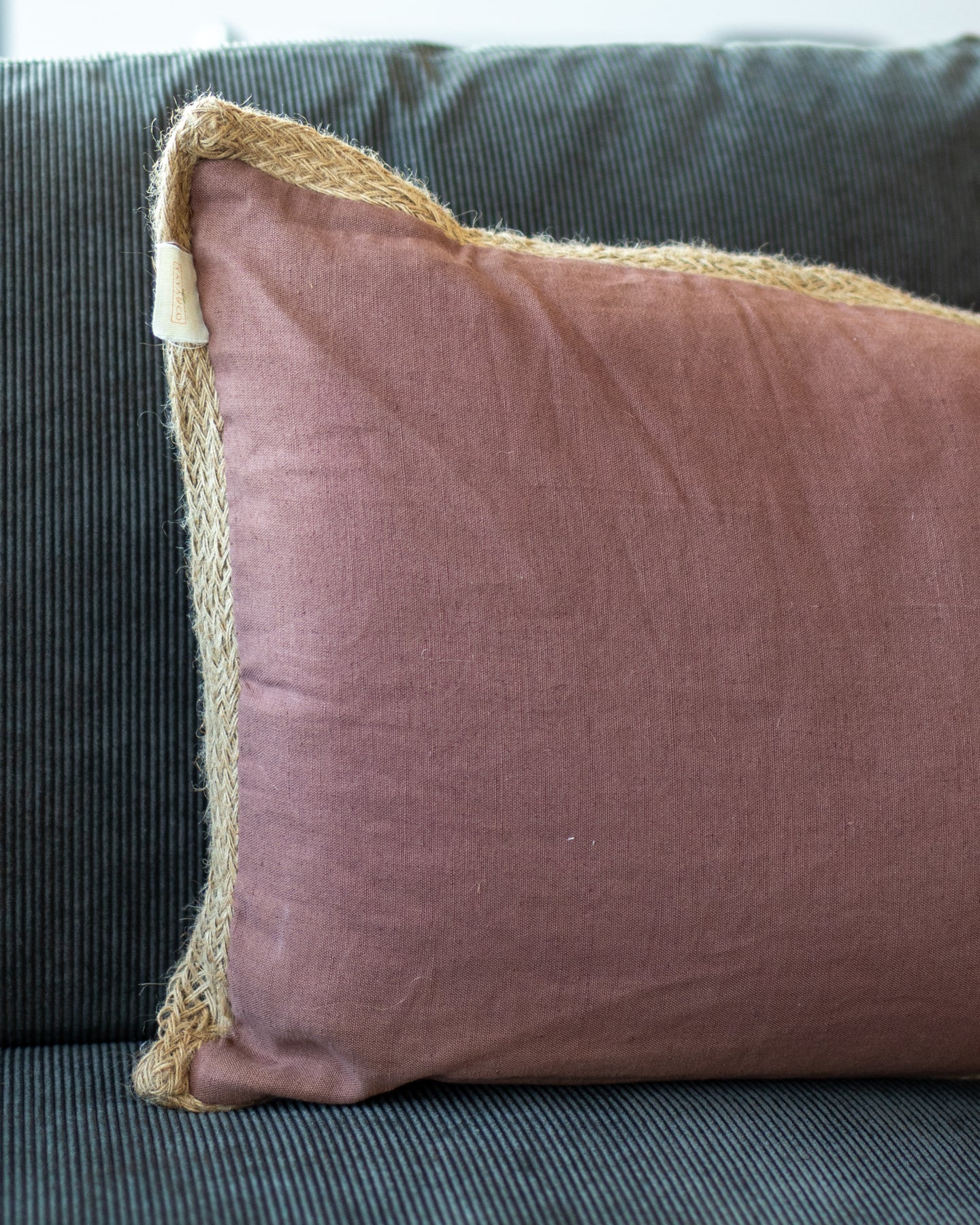 Burrow Organic Jute and Linen Lumbar Pillow – YaYa & Co.