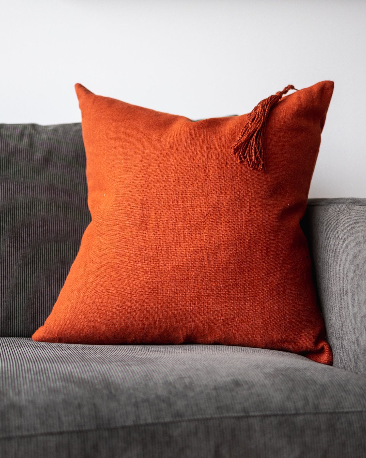 Orange linen online pillow