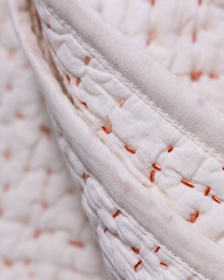 Pebbled Handstitched Organic Cotton Percale Quilt - YaYa & Co.