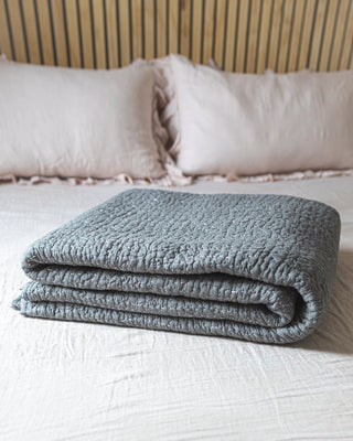 Pebbled Handstitched Organic Cotton Percale Quilt - YaYa & Co.